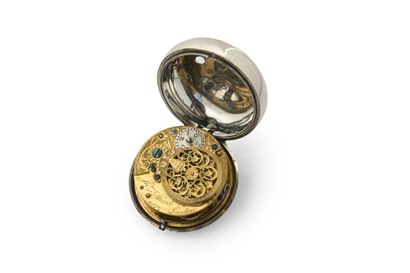 MONTRE à verge à double boîtier en argent...