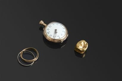 Débris or 18K
Poids: 4,12g

On joint une...