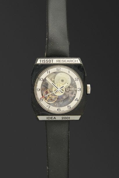 TISSOT. IDEA 2001. Montre bracelet. Mouvement...