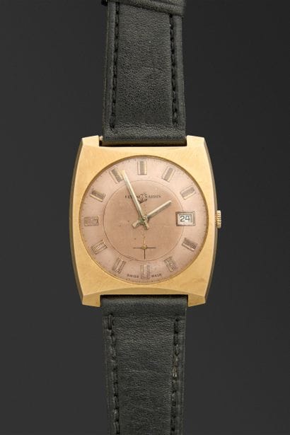 Ulysse NARDIN. Montre bracelet en métal doré...
