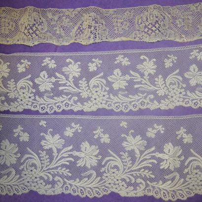 Un lot: 10m72 X 0m10 (12 coupes) de Valenciennes...