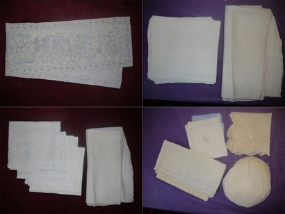 Un lot: 6 serviettes en damassé à décor de...