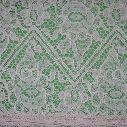 37m X 0m10 de dentelle de Calais années ...
