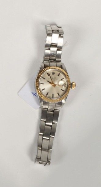 ROLEX
Ref: 6919 (1971)
Montre de dame acier,...