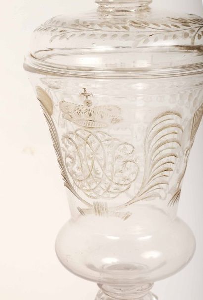 POKAL couvert en cristal transparent incolore,...
