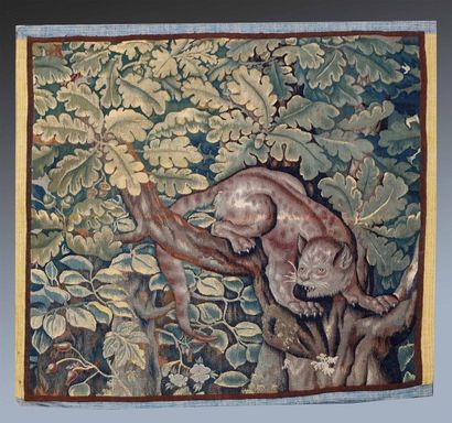 Fragment de tapisserie en laine.
Animal fantastique...