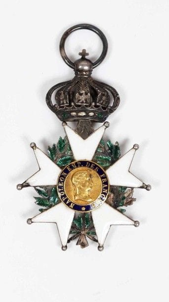 Etoile de chevalier de la Légion d'Honneur...