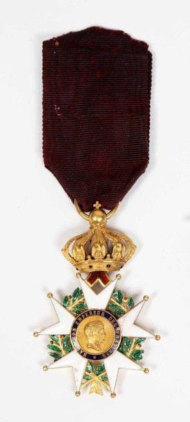 Etoile d'officier de la Légion d'Honneur...