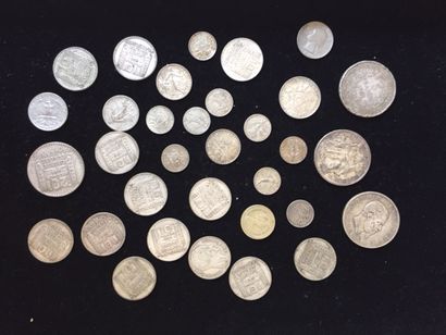 LOT MONNAIES ARGENT ET DIVERS: 13 pièces...