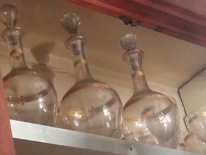 Ensemble de verres sur pied en cristal avec...