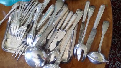 CHRISTOFLE
Partie de ménagère en métal argenté,...