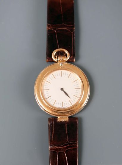 AUDEMARS PIGUET
Montre de poignet en or jaune...