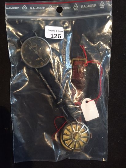 Deux montres militaires en acier dont ‘Le...