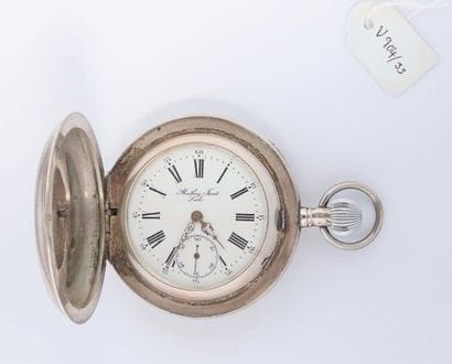 Grande montre à ancre savonnette en argent...