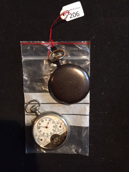 Deux montres ‘Hebdomas' 8 jours.