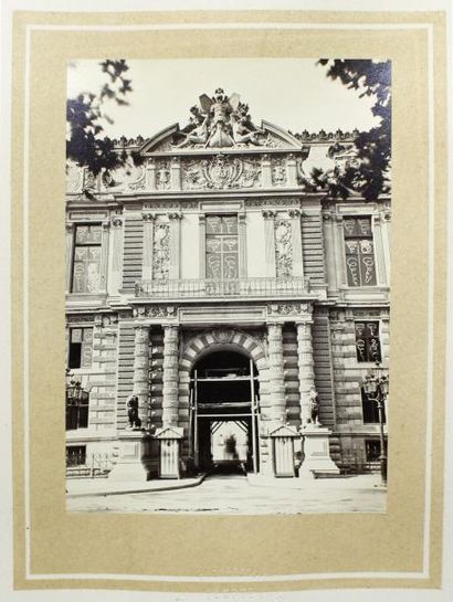 Pierre Lampué (1836-1924)
Mobilier urbain...