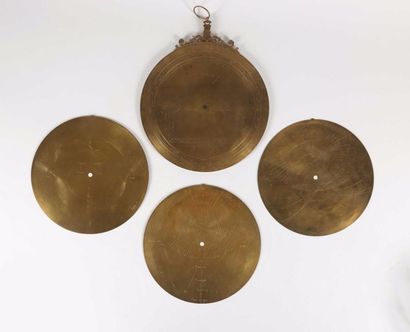 Astrolabe moderne dans le style de Gualterus...