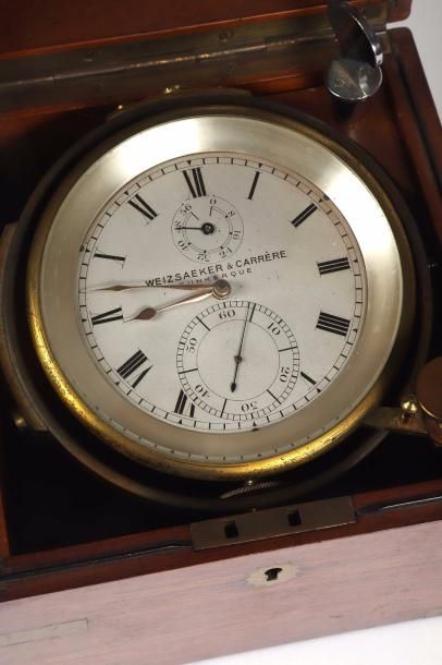 Chronomètre de marine à deux jours de réserve...