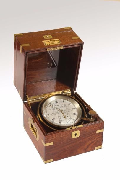 Chronomètre de marine à deux jours de réserve...