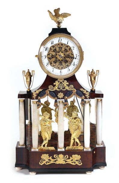 Pendule de cheminée à répétition et grande...
