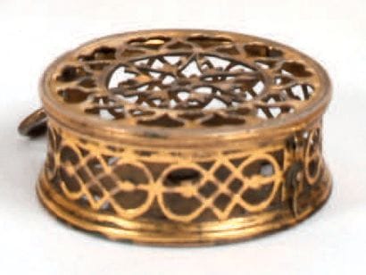 Boîtier d'une montre- tambour pendentif en...