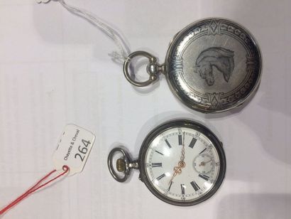 Deux montres à cylindre en argent dont une...