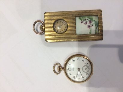 Une montre de col Omega en or (pb. 24gr)...