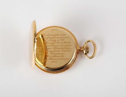 Montre à ancre en or (pb. 97gr) signée (cadran...