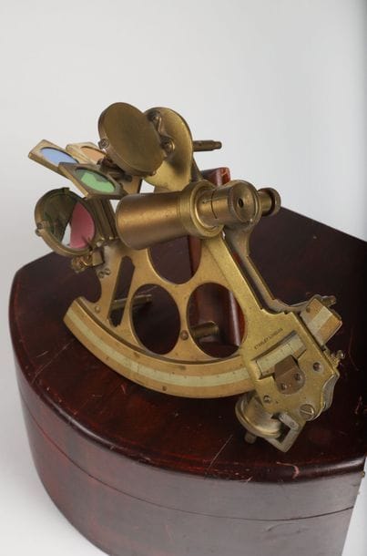 Sextant en laiton signé 'Stanley London',...