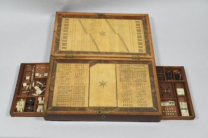 Jeu de musique signé ‘Anne Young, Patent',...