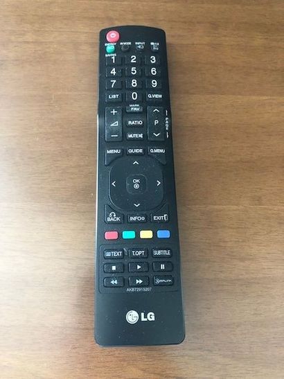 CHAMBRES Téléviseurs et télécomandes: LG...