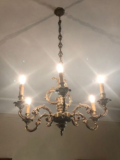 Lustre.
Total environ: 21.