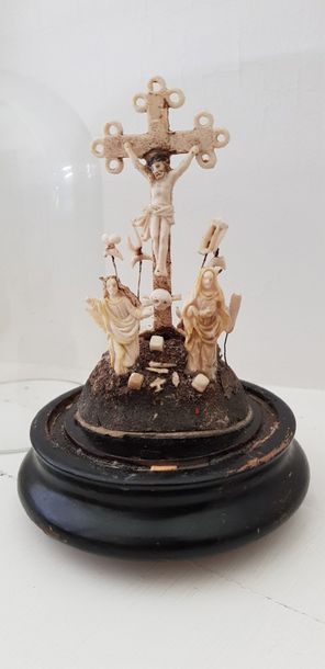 La Passion du Christ

Ex-voto imitation invoire,...
