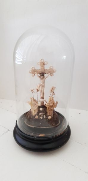 La Passion du Christ

Ex-voto imitation invoire,...