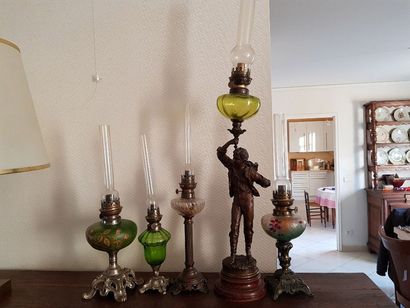 Lot de 5 lampes à pétrole