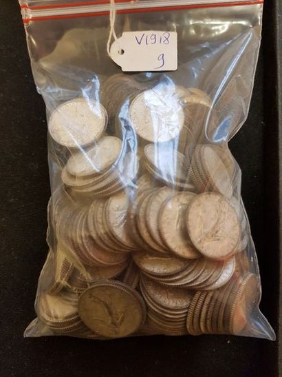 Lot 200 pièces de 1F ARGENT SEMEUSE

Pb total:env...