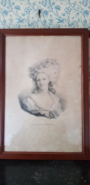 Suite de 5 portraits de femme, estampes (lithographies)...
