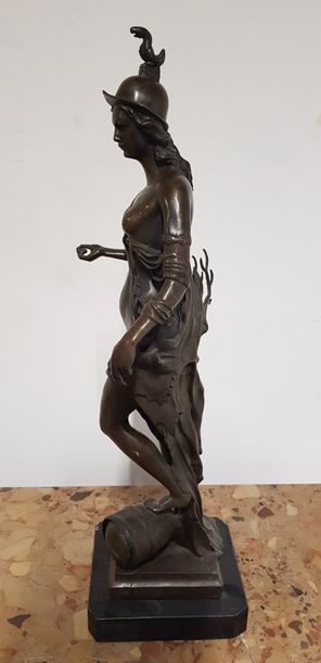 Figure allégorique, Artémis (?)

Sculpture...