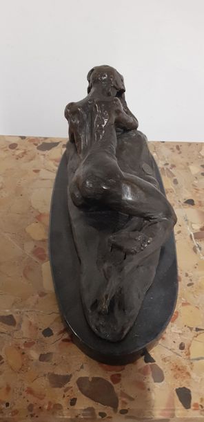 Nu allongé

Sculpture en bronze à patine...