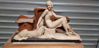 Deux sculptures en terre cuite patinée dans...