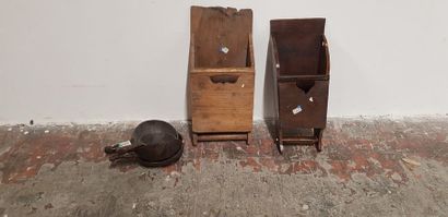 Art populaire, ensemble d'ustensiles en ...