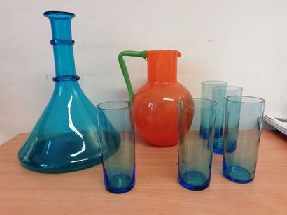 Ensemble de verrerie comprenant : -en verre...
