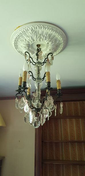 H. 70 cm- Lustre en fer à 6 lumières et à...