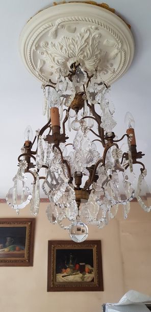 H/ environ 70 cm- Lustre en métal doré à...