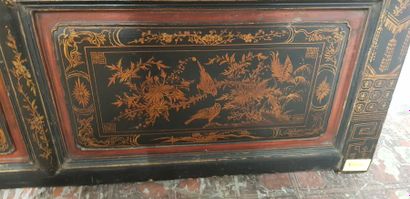 Chine, important élément décoratif en bois...