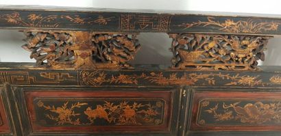 Chine, important élément décoratif en bois...