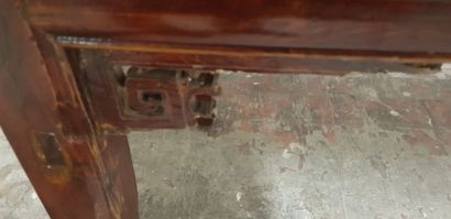 Chine Xxème s., table de milieu ouvrant à...
