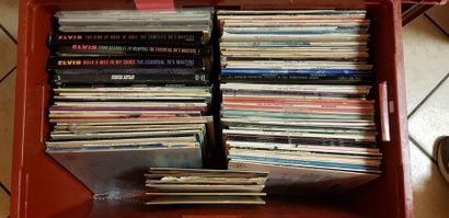 Une caisse de disques.