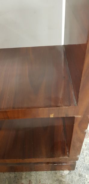 Meuble bibliothèque dans le goût art déco,...
