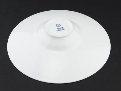 Paul BOCUSE
Important service de table en...